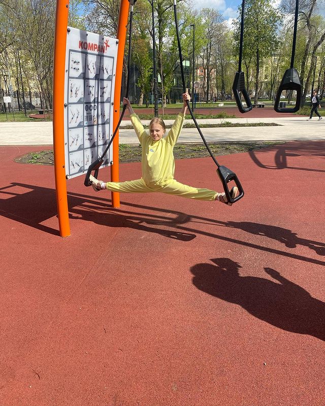bryuhanovass в LOOKY. . null