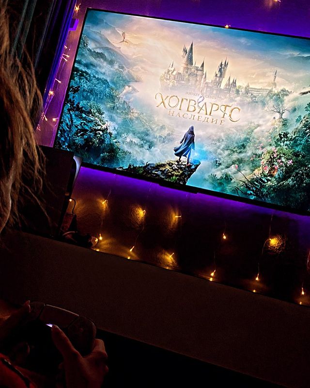 alena_vdovenko в LOOKY. . 🙈🥳 
PS5 
Hogwarts