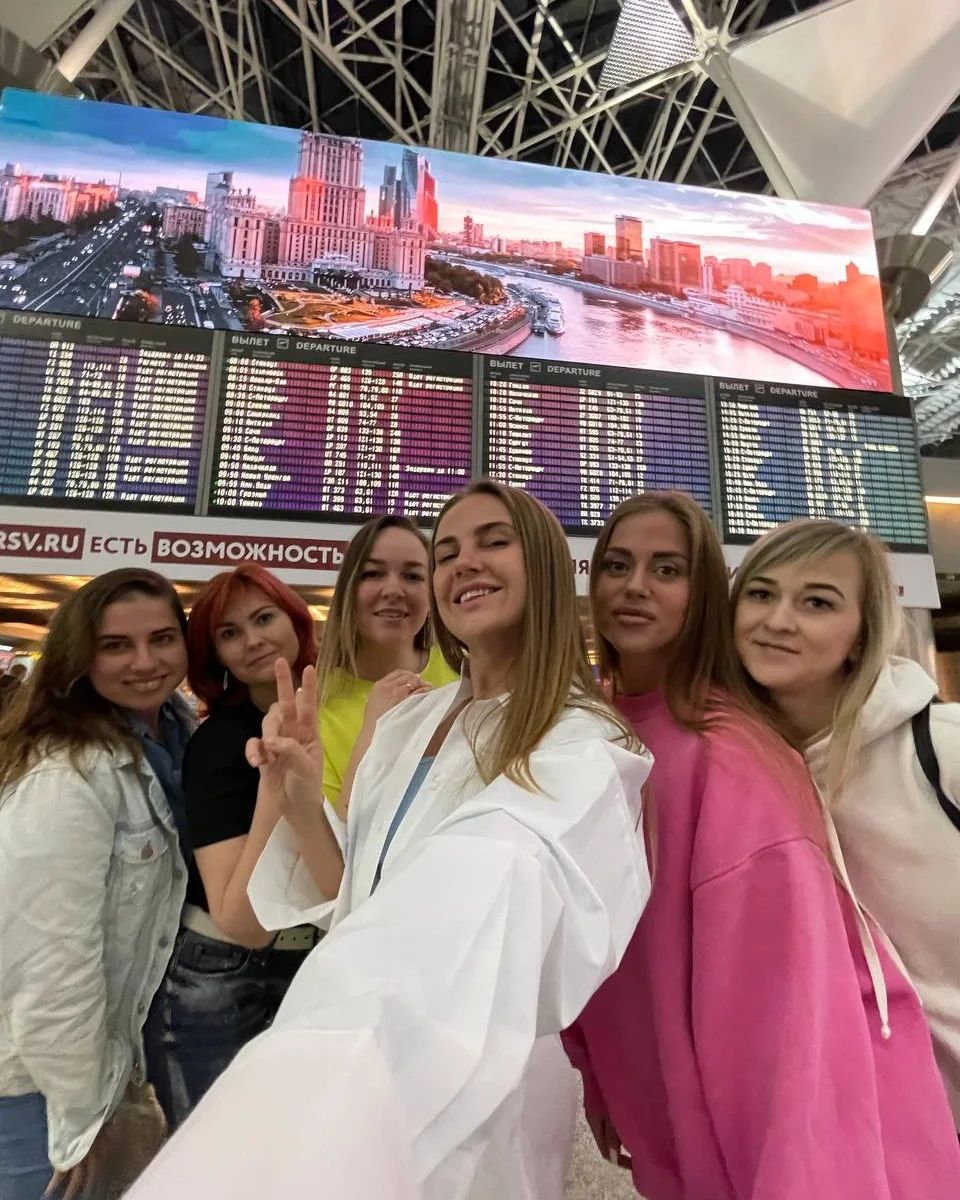 miss_sapunkova in LOOKY. . Начинается наше путе...