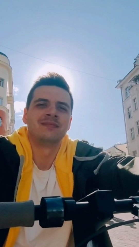 nikita_novakk в LOOKY. . Прокатился вокруг Мо...
