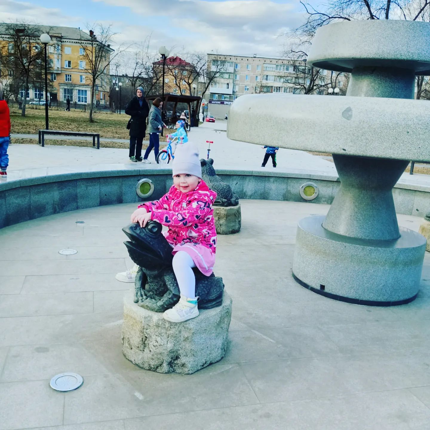 kseniiadorontsova в LOOKY. . Вечеринка🎉🎈у деток...