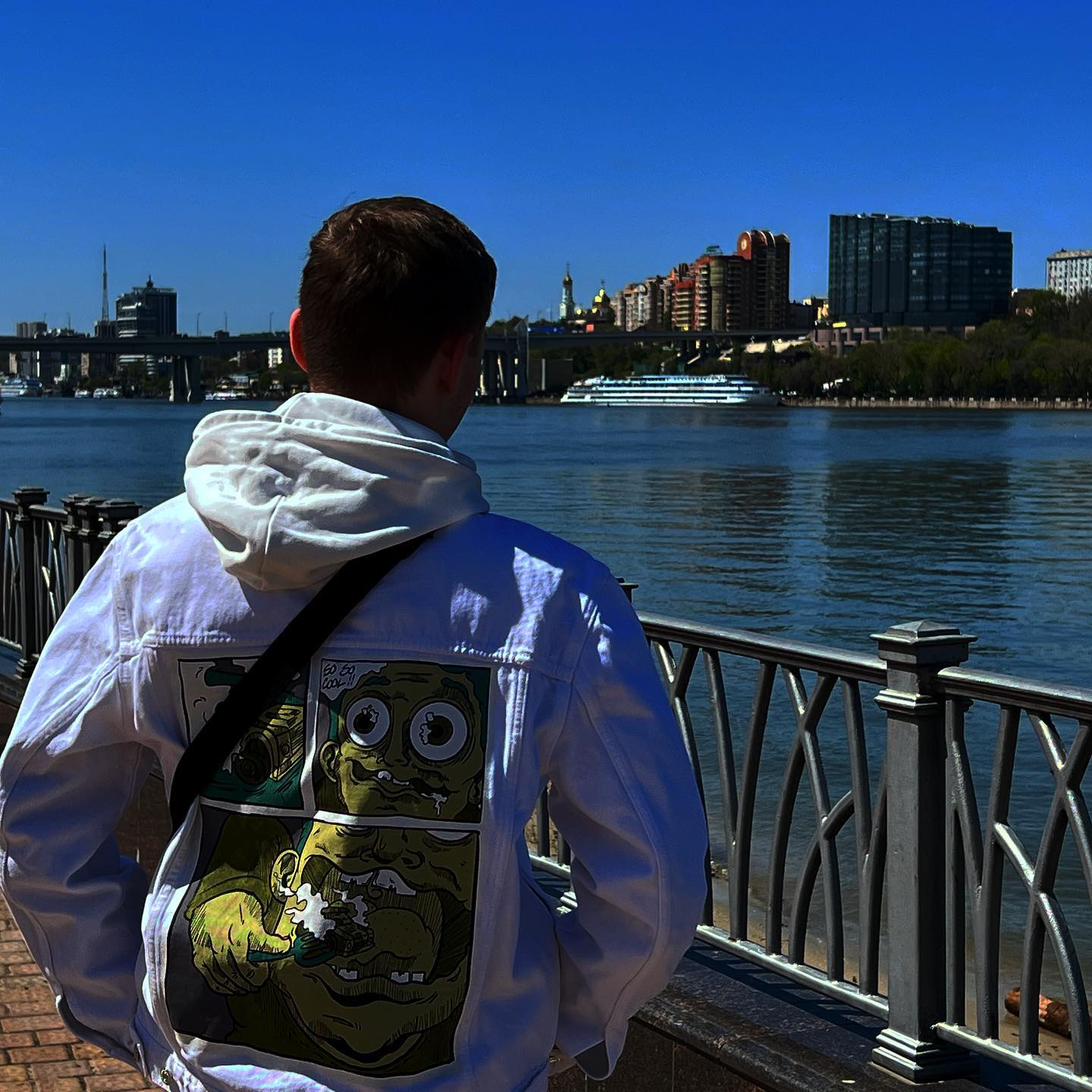 ruslan_nmiller в LOOKY. . null