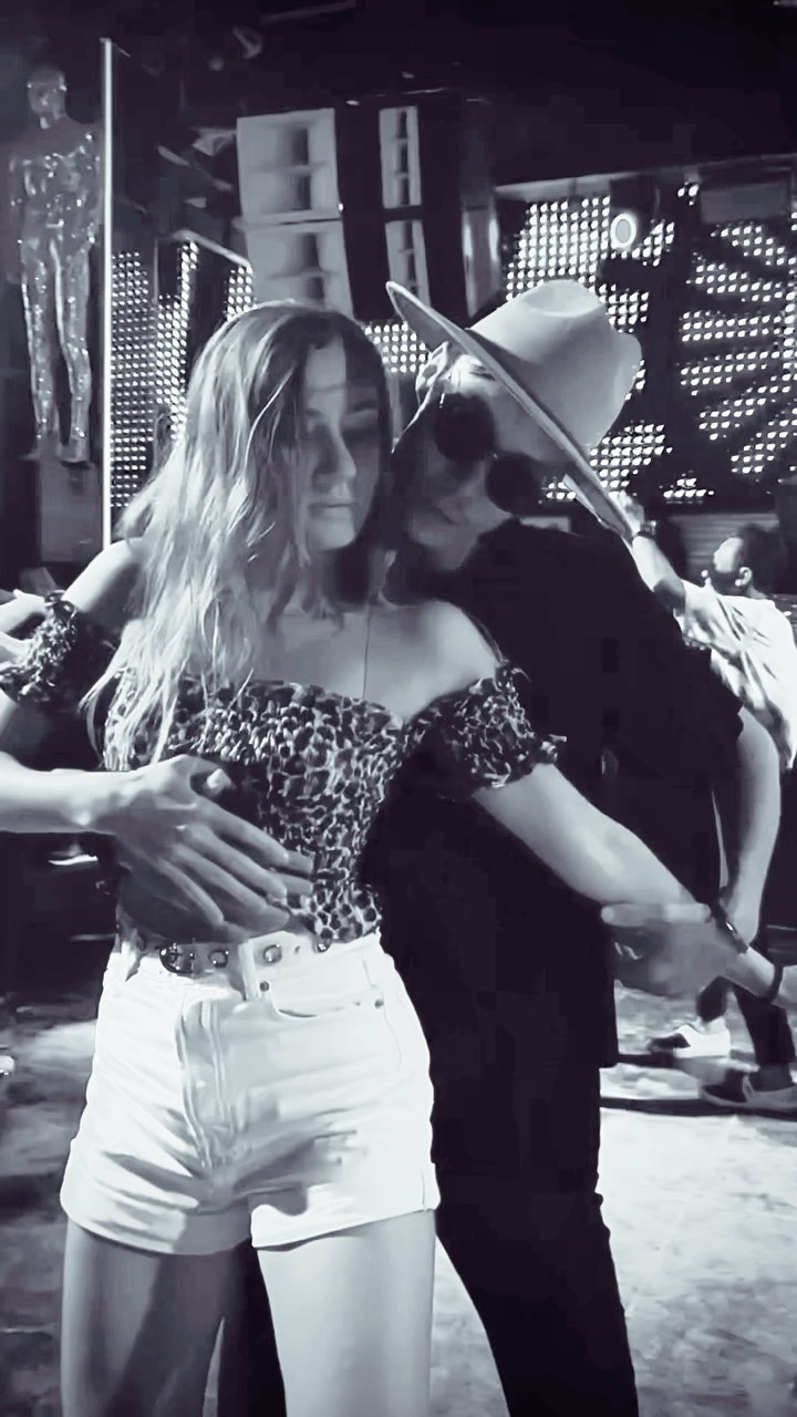 akvarel.ka в LOOKY. #DanceLife,#LetLoose,#EmbraceYourSensuality,#FindYourPassion. Dancing is more than...