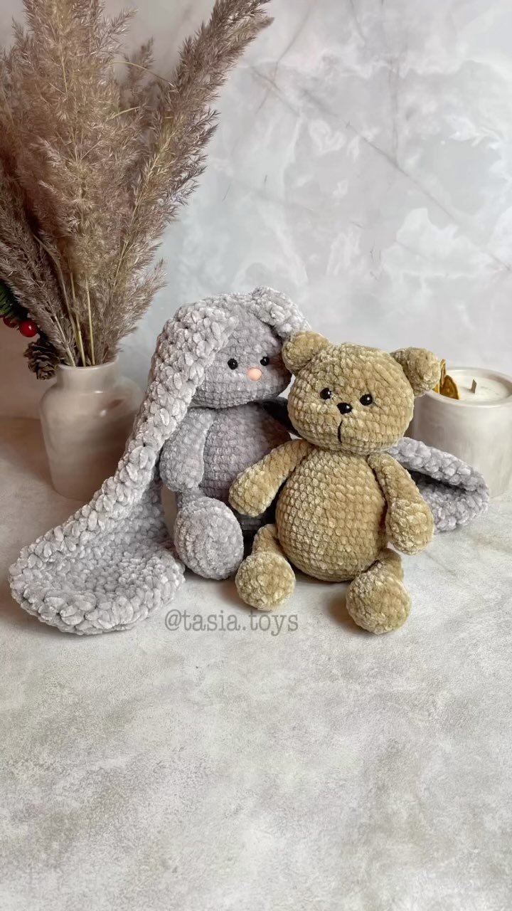 tasia.toys в LOOKY. #милыеживотные,#милыекотята,#вязаныеигрушки,#подарокжене,#подарокмаме,#подарокподруге,#ручнаяработаназаказ,#ручная_работа,#подарокребенку,#плюшевыйкот,#котенок,#вяжукрючком,#вязаныеигрушки,#следуйзанами,#зайка,#мимими,#мишка,#котик. Плюшевые малыши 🧸 
...