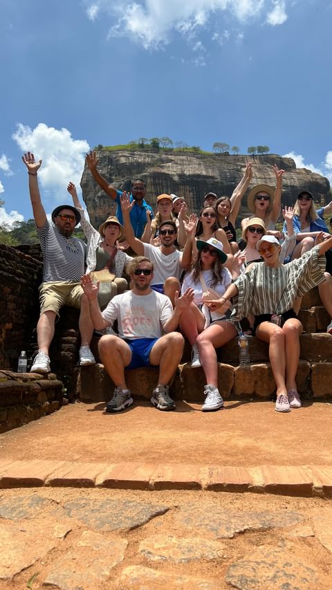 igor604499 в LOOKY. #sigiriya. Мы рискнули и залезл...