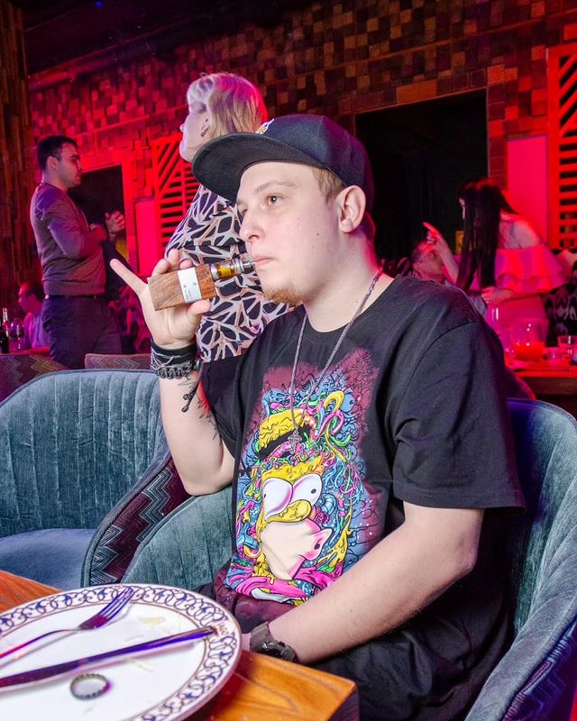 blognotvaper в LOOKY. . null