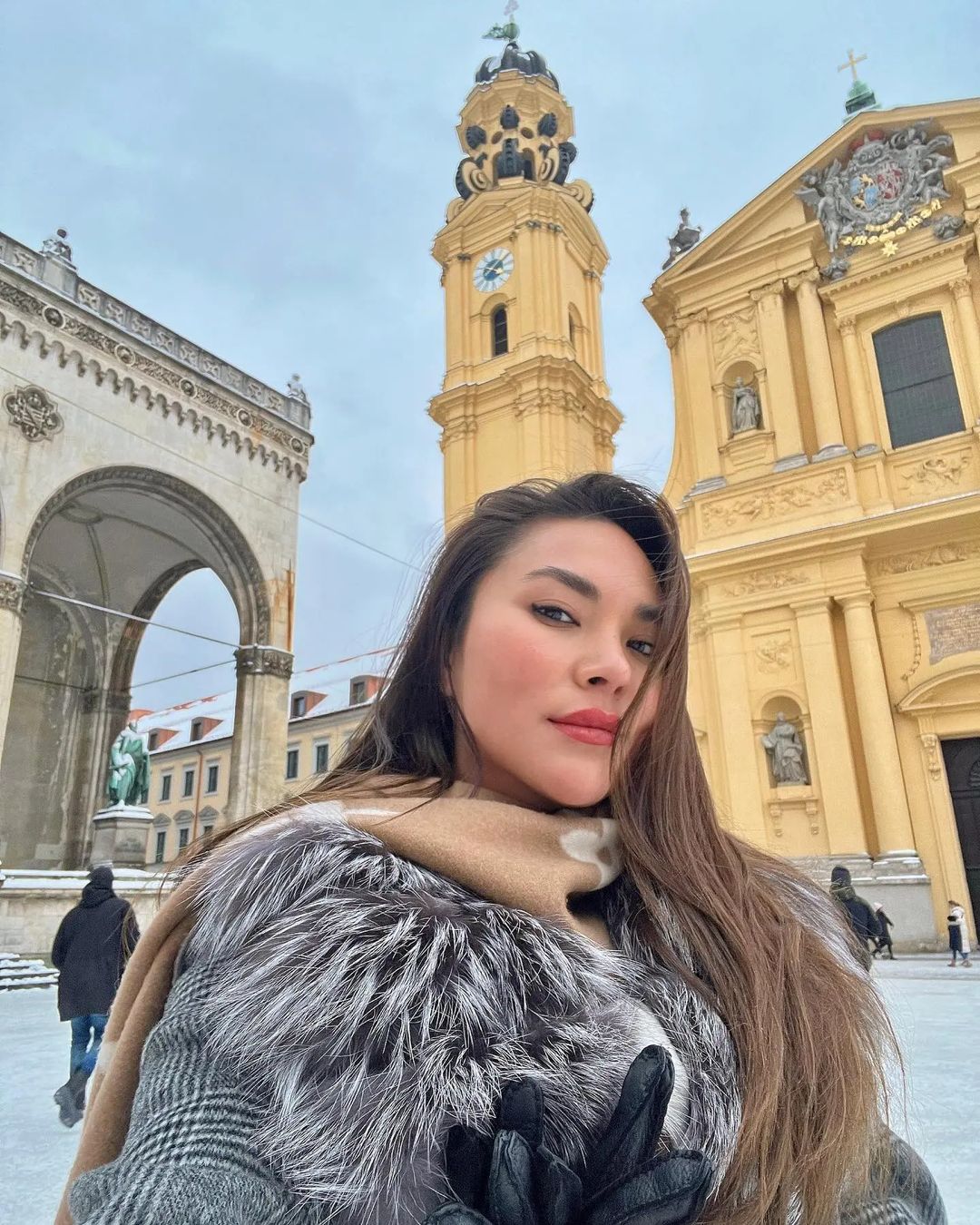 Few sighting sites in Munich 🇩🇪. A wonderful place full of history. The cold and snow increase theatrical mood. 

#germany #munich #münchen #winter #travel #lifestyle
