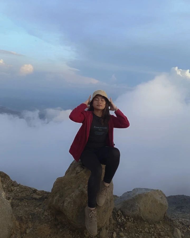 difanyyykaban in LOOKY. . Sky w/🤍
