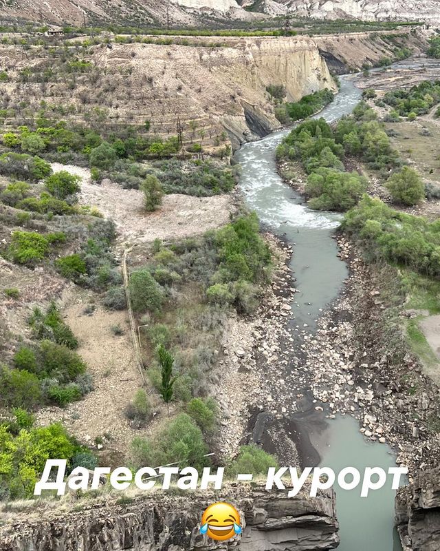 nemnogo.neskromno в LOOKY. . null