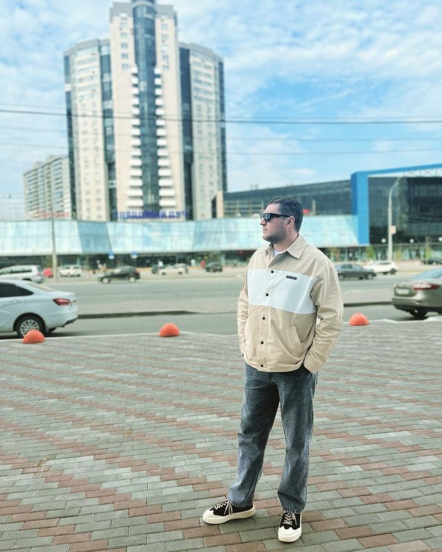 nikitosromanenko в LOOKY. . null