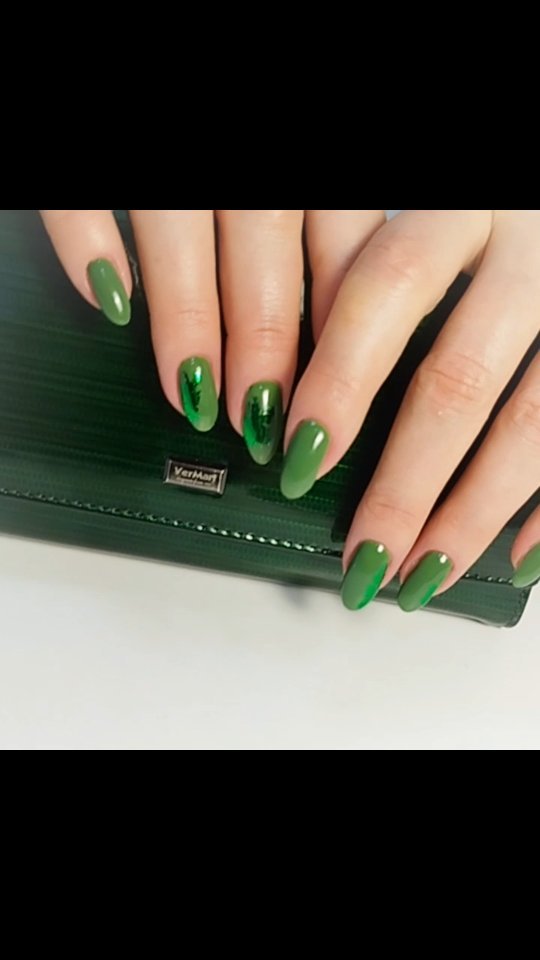 lady_foxv в LOOKY. . Запись на маникюр и ...