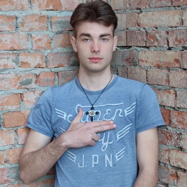 retkcover в LOOKY. . null
