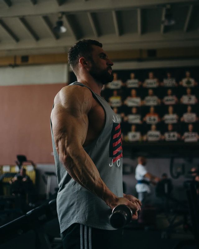 van4es в LOOKY. . Isymfs! @stasyuk_dmi...