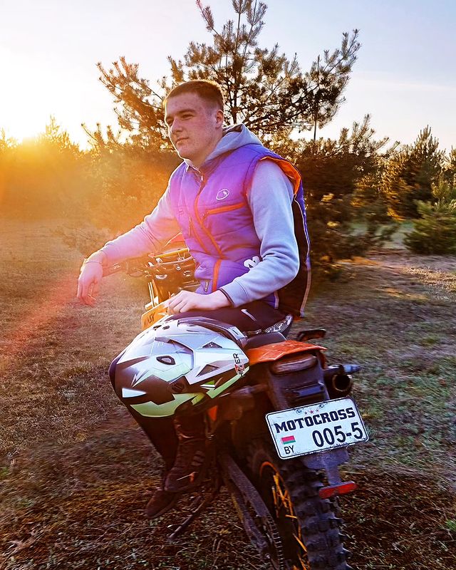 evgeniisedy в LOOKY. . null