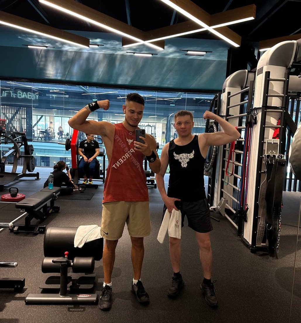 __alexandr__nikolaevich__ в LOOKY — Важно не где ты, а с кем ты. Хочу открыть для себя новые гор