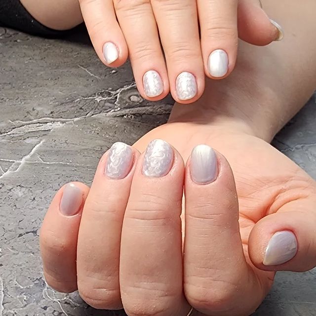 dushka_nail_46 в LOOKY. #маникюр,#маникюркурск,#маникюрвкурске,#ногтикурск,#ногтивкурске,#красивыеногти,#гельлак,#гельлаккурск,#гельлаквкурске,#шеллак,#шеллаккурск,#шеллаквкурске,#курск,#классическийманикюр,#комбинированныйманикюр,#классическийпедикюр,#препаратныйпедикюр,#педикюр,#педикюрвкурске,#педикюр,#топмастеров,#топмастер,#дизайнногтей,#покрытиеподкутикулу,#красимподкутикулу,#naildesign,#nailart,#manicure,#nadyushkanail46. 😇Нежная жемчужная с...
