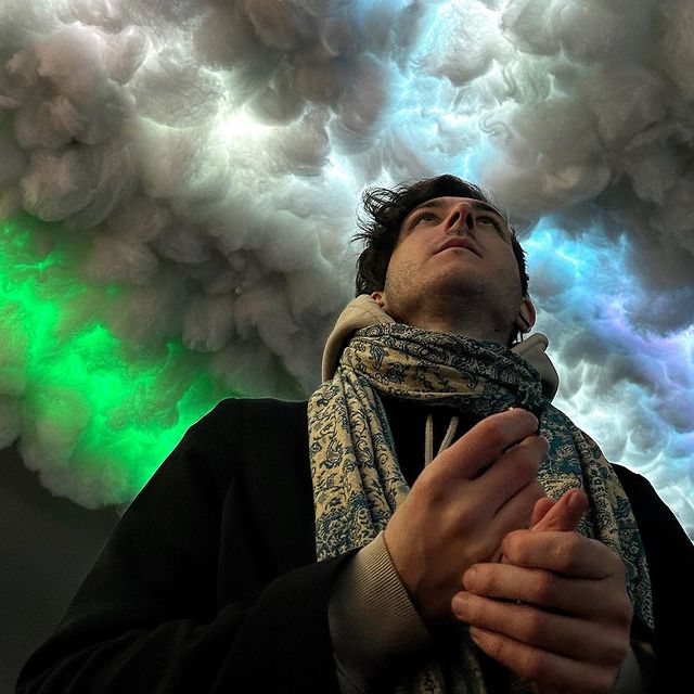 skiny.crush в LOOKY. . In the sky I see you...