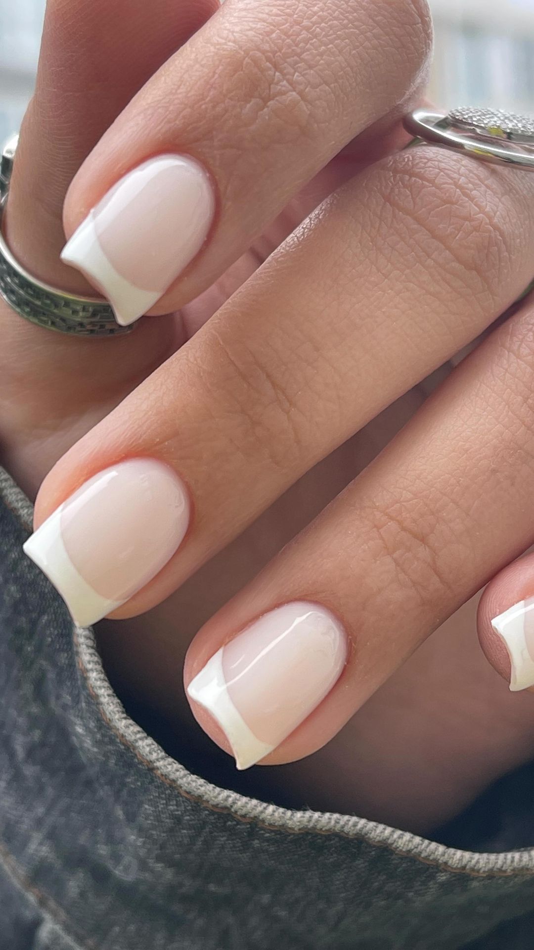 alena_goldnail в LOOKY. #Маникюрпедикюр,#фольгананогтях,#Красимподкутикулу,#Покрытиеподкутикулу. 🥰

#Маникюрпедикюр ...