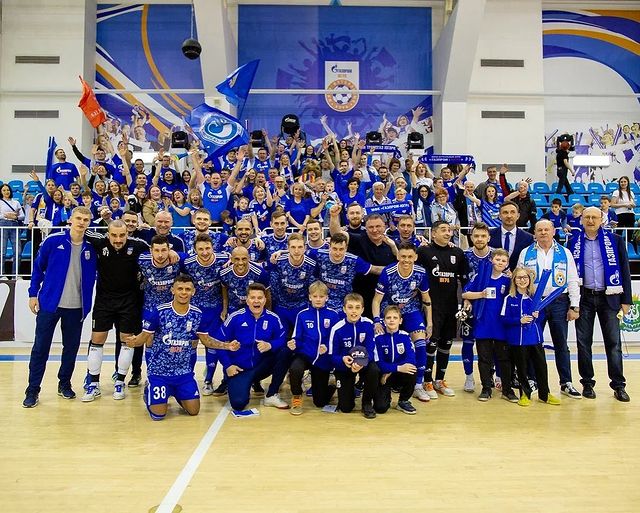 shisterov13 в LOOKY. . Мы в полуфинале!

Бо...