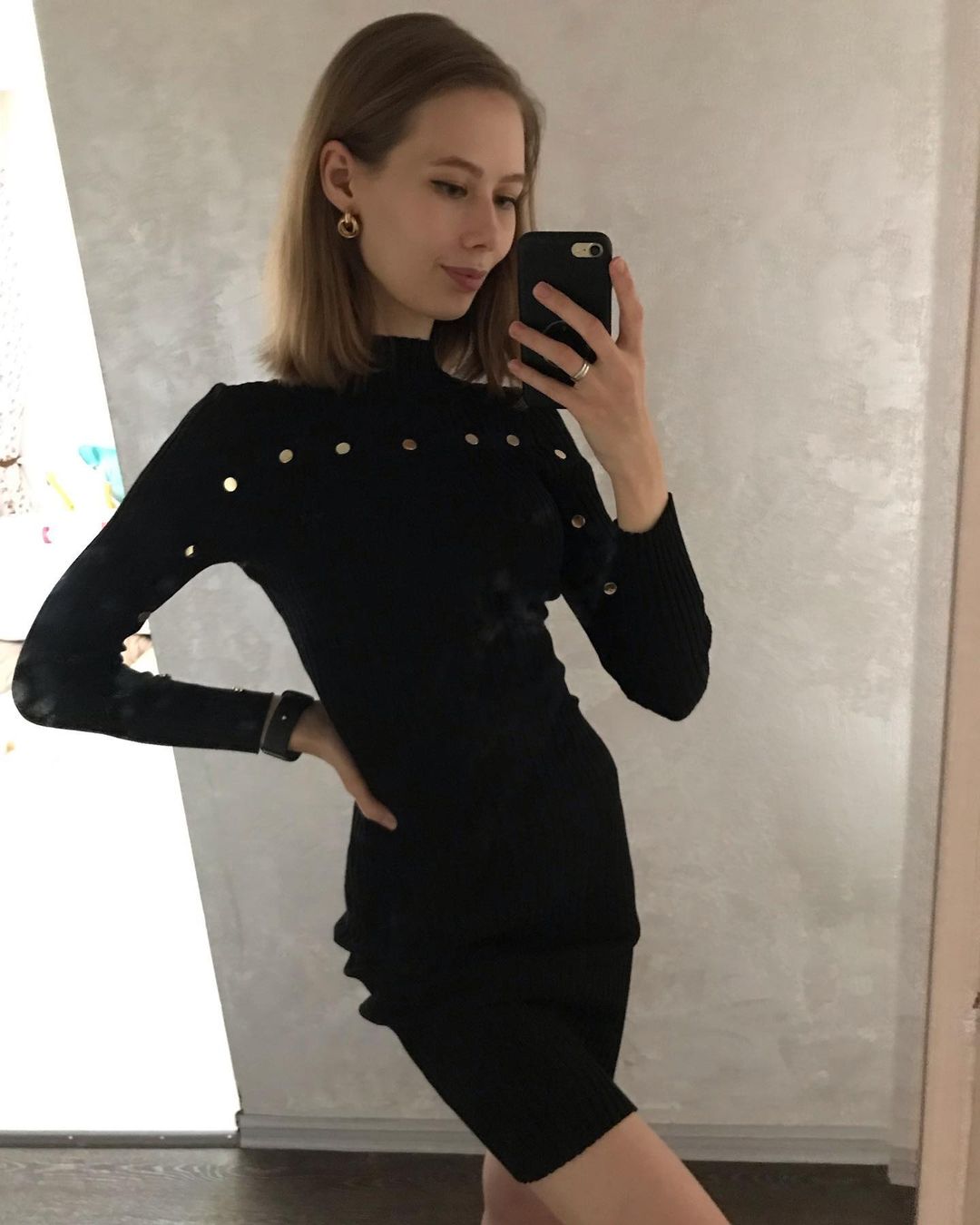 lana.may.blog в LOOKY — Сдалась…

Решила выйти из зоны «декрета» и открыться новому.