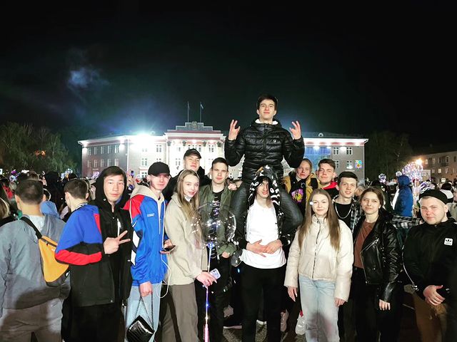 d9d9kinzyaa в LOOKY. . Славно погуляли с @_...