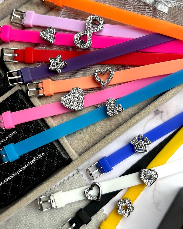 julia_fashion_bizhy in LOOKY. #бижутерия,#украшения,#заказатьбраслет,#Пятигорск,#БижутерияПятигорск,#обереготсглаза,#отсглаза,#глазок,#красныйбраслет,#наборныйбраслет,#браслетсименем,#браслетименной,#браслетсбуквами,#топ,#рек,#реки,#рекомендации. 🔥Выбирай цвет своег...
