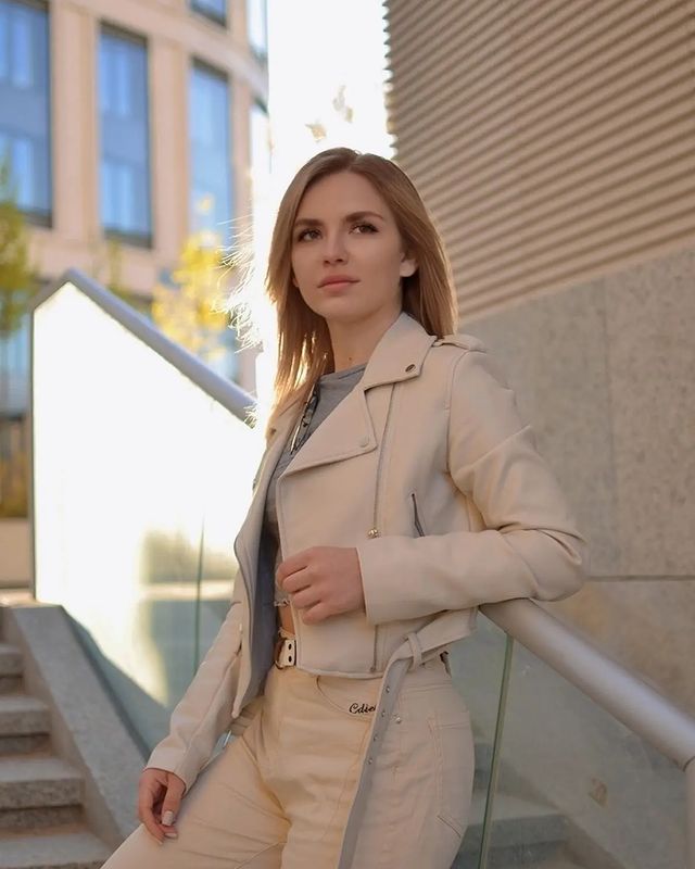 katharin_di_ в LOOKY. . null