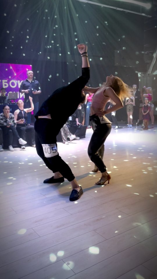 fion_sa в LOOKY. #bachata,#dance,#chelyabinsk,#danceuralfest2023,#ekaterinburg. Финал J'n'J Pro  @ru...