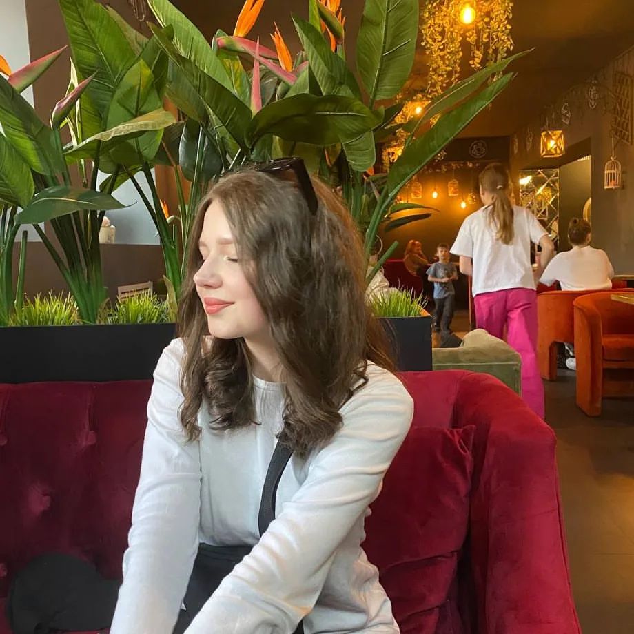 nnaasiii in LOOKY. . 나에게 기회를주세요