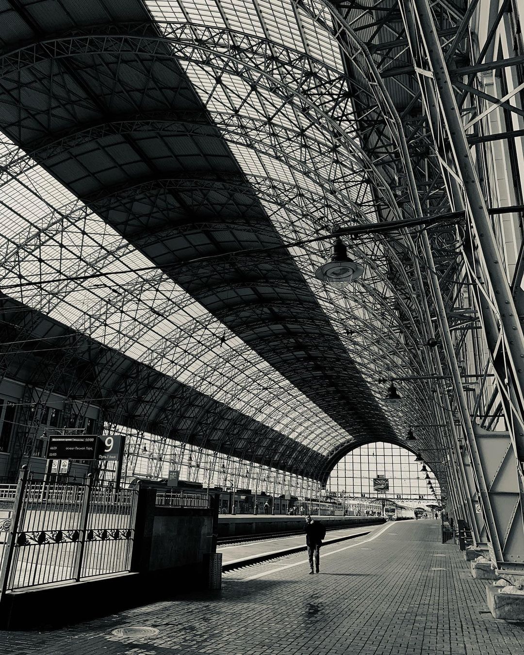 roman_krutikov в LOOKY — фото 1