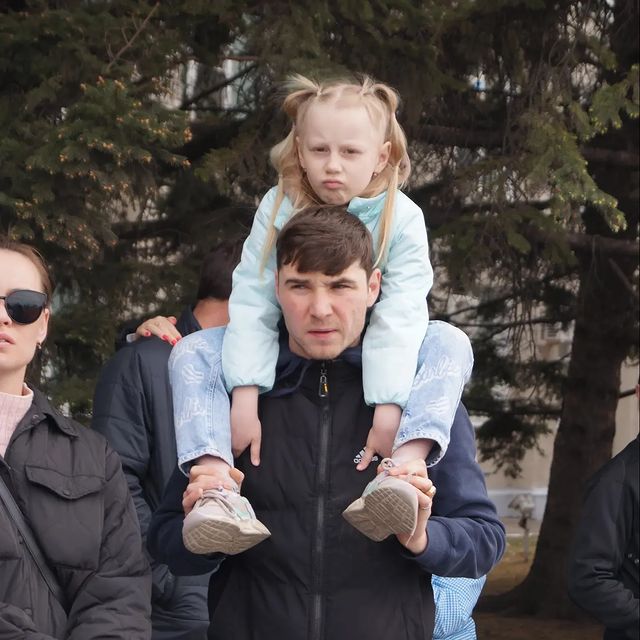 mi.lfox в LOOKY. #model,#photographer,#pro,#posture,#whitebackground,#photo,#child,#girl,#littlegirl,#dancer,#lipstick,#Beautiful,#фото,#модель,#фотограф,#танцор,#ребёнок,#9мая. •Children are the fl...