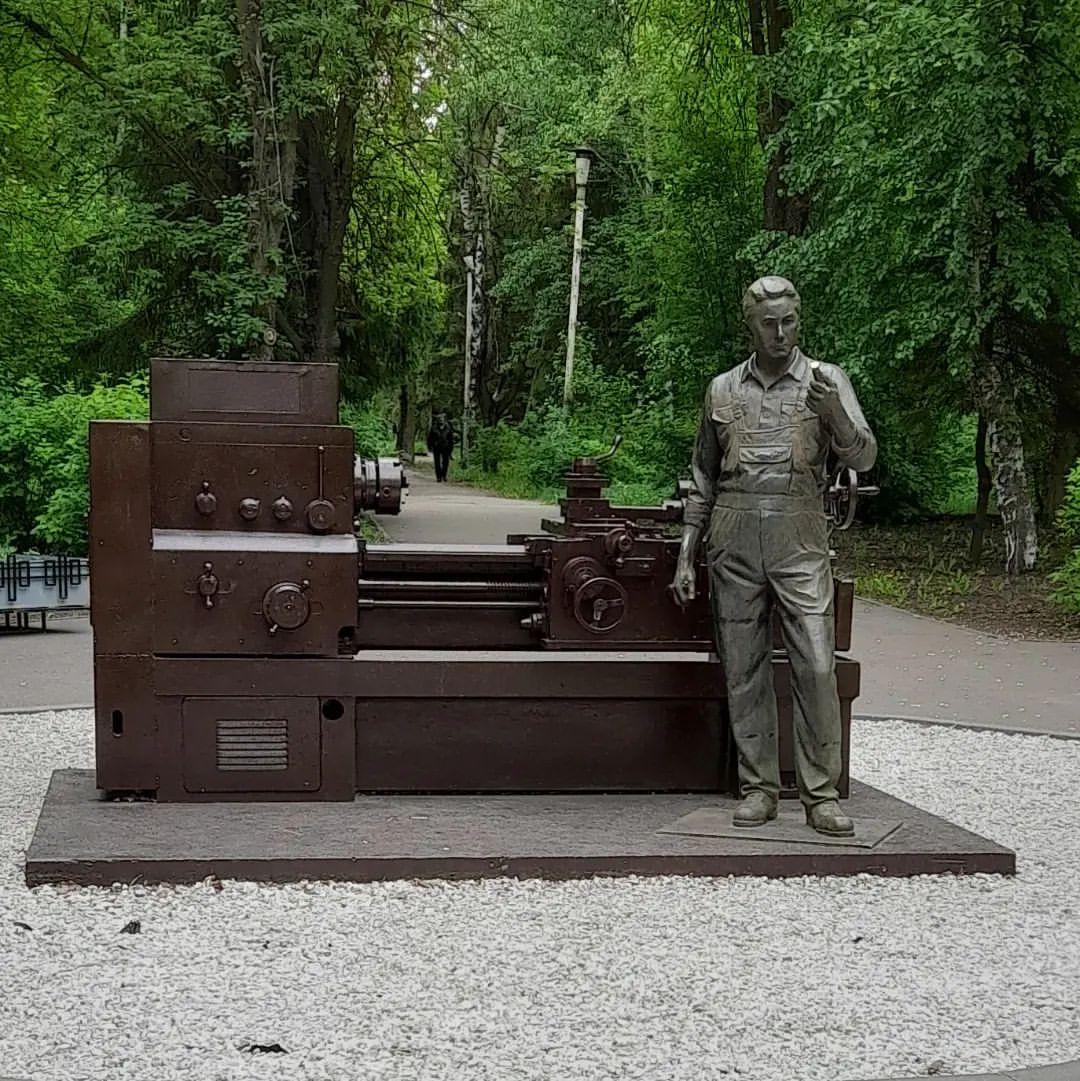 Амина в LOOKY. . Каждый труд облагора...