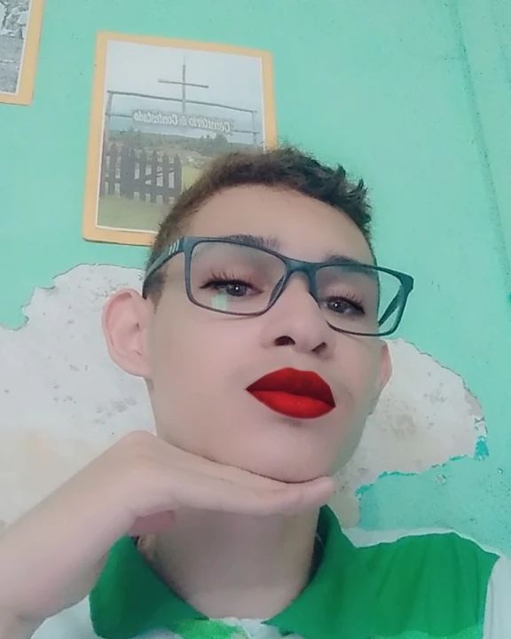 mrdx09 в LOOKY. #Lgbt,#lgbtpride,#lgbtq,#lgbtcommunity,#bissexual,#bissexualidade,#bissexuais,#love,#life,#maquiagem,#beleza,#fitros. Uma maquiagem bem si...