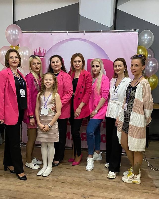 nailart.maestro в LOOKY. . Дорогие мои!
Хочу по...