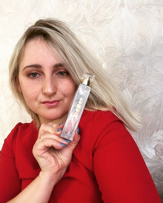 natulya_es в LOOKY. #дарюдухи#essensдухи#работанадом#качество#парфюм#эссенслайк#эссенсбизнесбезвложений. Друзья✨
Кто хочет ду...