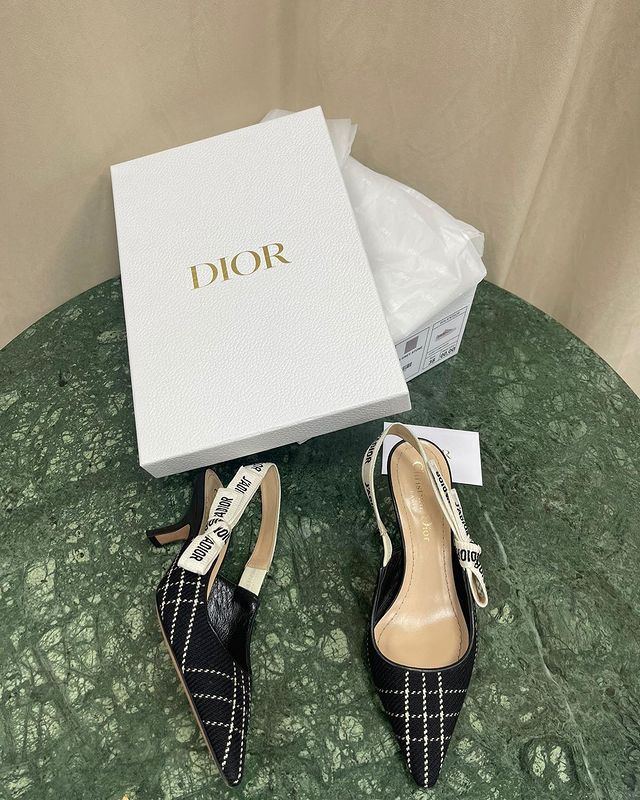 mishele_brands в LOOKY. . Диор в идеале ,разме...