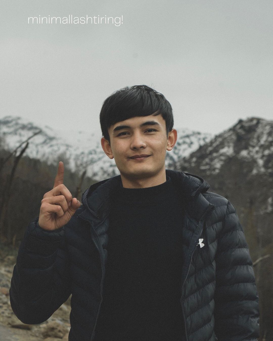 Instagramda hammaga ham follow qilishni bas qiling.

Minimallashtiring💁🏽‍♂️

Vizual taraflama barcha narsani kelajagingizga foydasi tegadigan narsalarga moslashtiring. 

Qaysidir oʻrtogʻingizni, qayerdadur yurganini koʻrish oʻrniga sohangiz boʻyicha ma’lumot beradigan insonni kuzatganingiz ma’qul.

Vaqt va diqqat eng qadrli narsalar. Qadringizni biling sizning vaqtingiz juda qimmat

Hozirdan oʻzingizga chegara qoʻyib boshqarmasangiz vaqt oʻtgan sari bu narsa qiyinlashib boraveradi. 

Sizlarni bilmadim-ku men uchun, “menga nega follow qilmading” deb arazlaydigan odamni hayotini qizigʻi yoʻq oʻzini ham

Agar kimgadir “подписка” qilmagan yoki “отписка” qilgan bo’lsam to’g’ri tushunasizlar. Oqibatni real hayotda biton qilaylik )