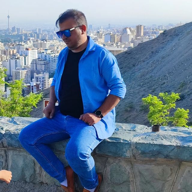 lotfabadi_reza в LOOKY. #بام,#توچال,#تهرانگردی,#کاخ_گلستان,#کاخ_سعدآباد,#پل_طبیعت,#بازار_بزرگ_تهران,#بهارستان,#بیمارستان,#کوه,#کوهپیمایی,#شمال,#خانواده,#همسرانه,#برج_میلاد_تهران,#تاتر,#قمر_در_ونیز,#صبا_مال,#سعید_عبداللهی,#قمر. زمان اثبات کننده خیل...