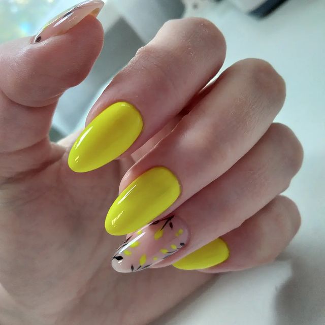 __darya_ryleeva_ в LOOKY. #яркийманикюр,#красивыйманикюр,#маникюртула,#дизайнногтейтула,#укреплениеногтейтула,#наращиваниеногтейтула,#топмастеровтула,#салонгламуртула,#мастердарьятула. Для🌞настроения
#ярк...