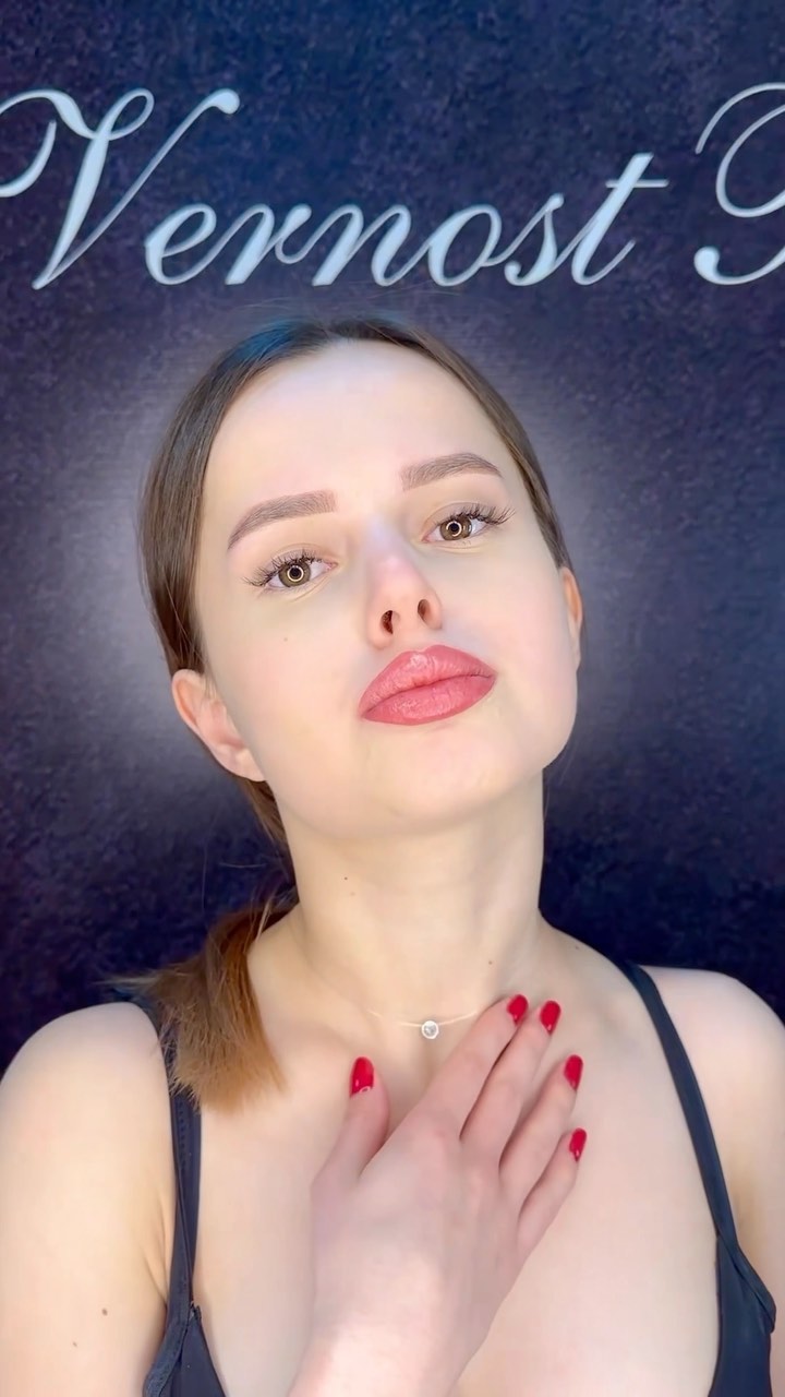 moon_studio_rnd в LOOKY. #салонкрасоты,#салон,#маникюр,#макияж,#маникюрбатайск,#маникюр2022,#маникюргель,#маникюрростов,#ростов,#бровист,#брови,#педикюр,#педикюрдизайн,#маник,#маникюрныйинстаграм,#красотки,#салонкрасотыростов,#рнд,#салонкрасотырнд,#зжмростов,#маникюрзжм. ГУБЫ - САМАЯ ПРИВЛЕК...