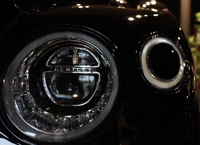 maxbatizat в LOOKY. #luxury,#cars. one of @massinicars ...