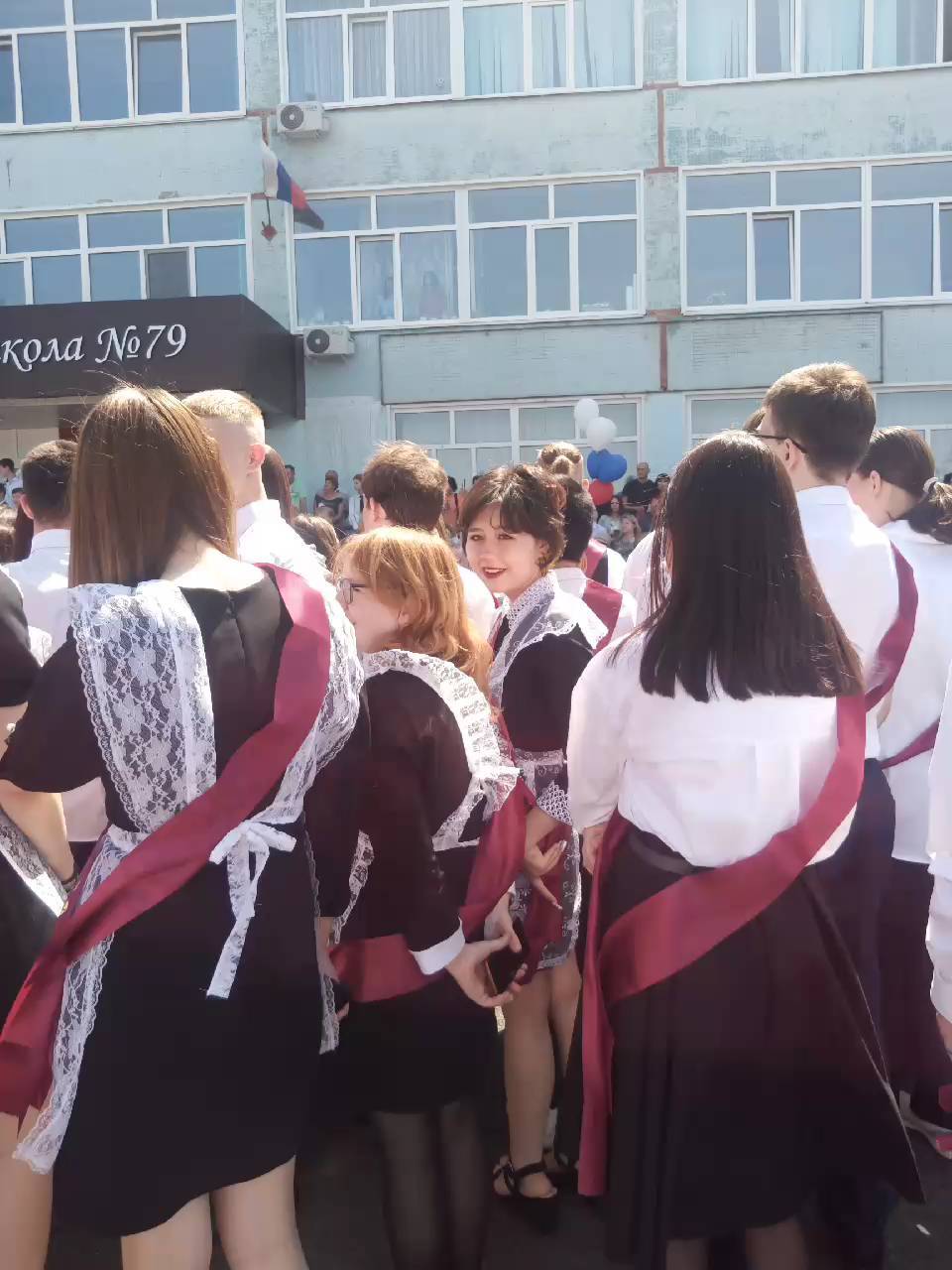 gnt0627 в LOOKY. #выпускной,#прследнийзвонок,#хорошаяистория,#вотивсе,#школа,#9класс,#рекомендации,#моя,#мояжизнь. Вот и закончилось де...