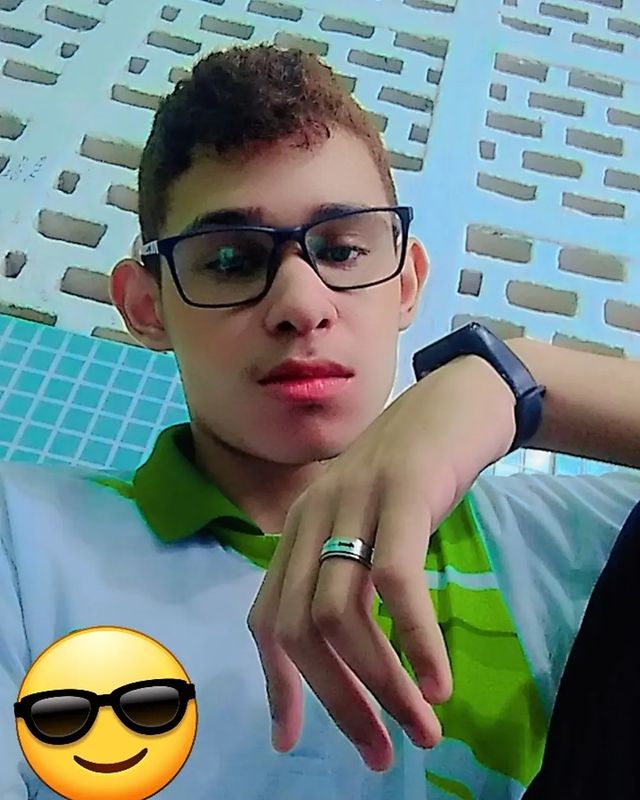 mrdx09 в LOOKY. #Lgbt,#lgbtpride,#lgbtq,#lgbtcommunity,#bissexual,#bissexualidade,#bissexuais,#love,#life,#beleza,#pintas,#cores,#cor,#cabelo. Minhas Últimas Fotos...