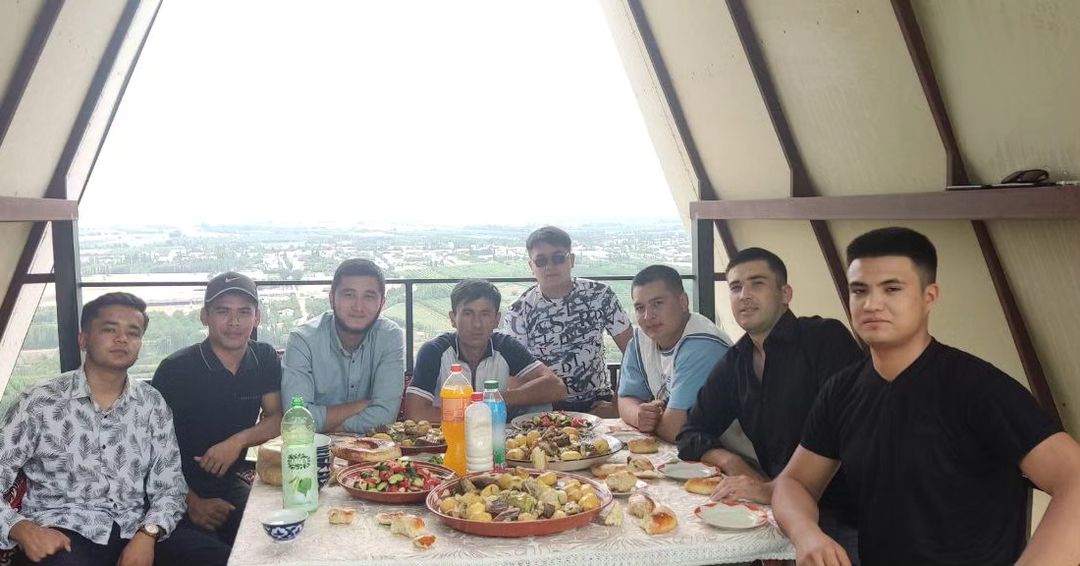 khusanov_avazbeck в LOOKY — публикация