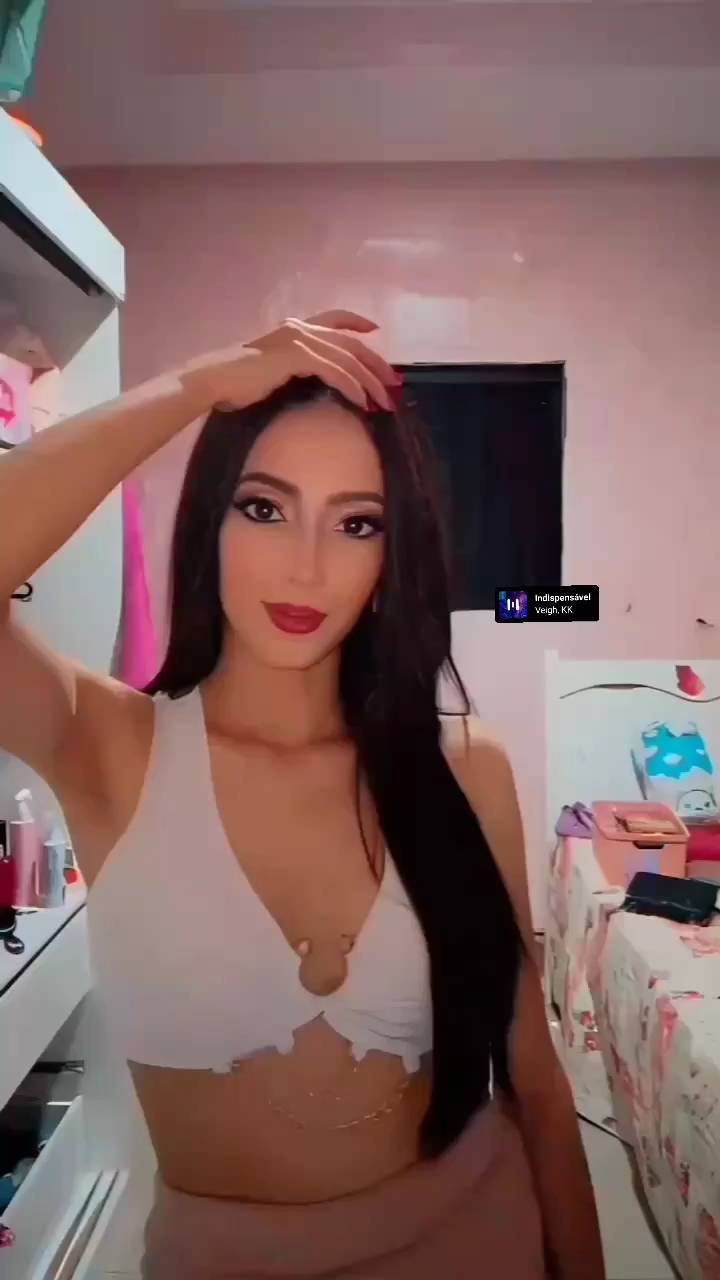 thamires_maria_23 в LOOKY. . 📌