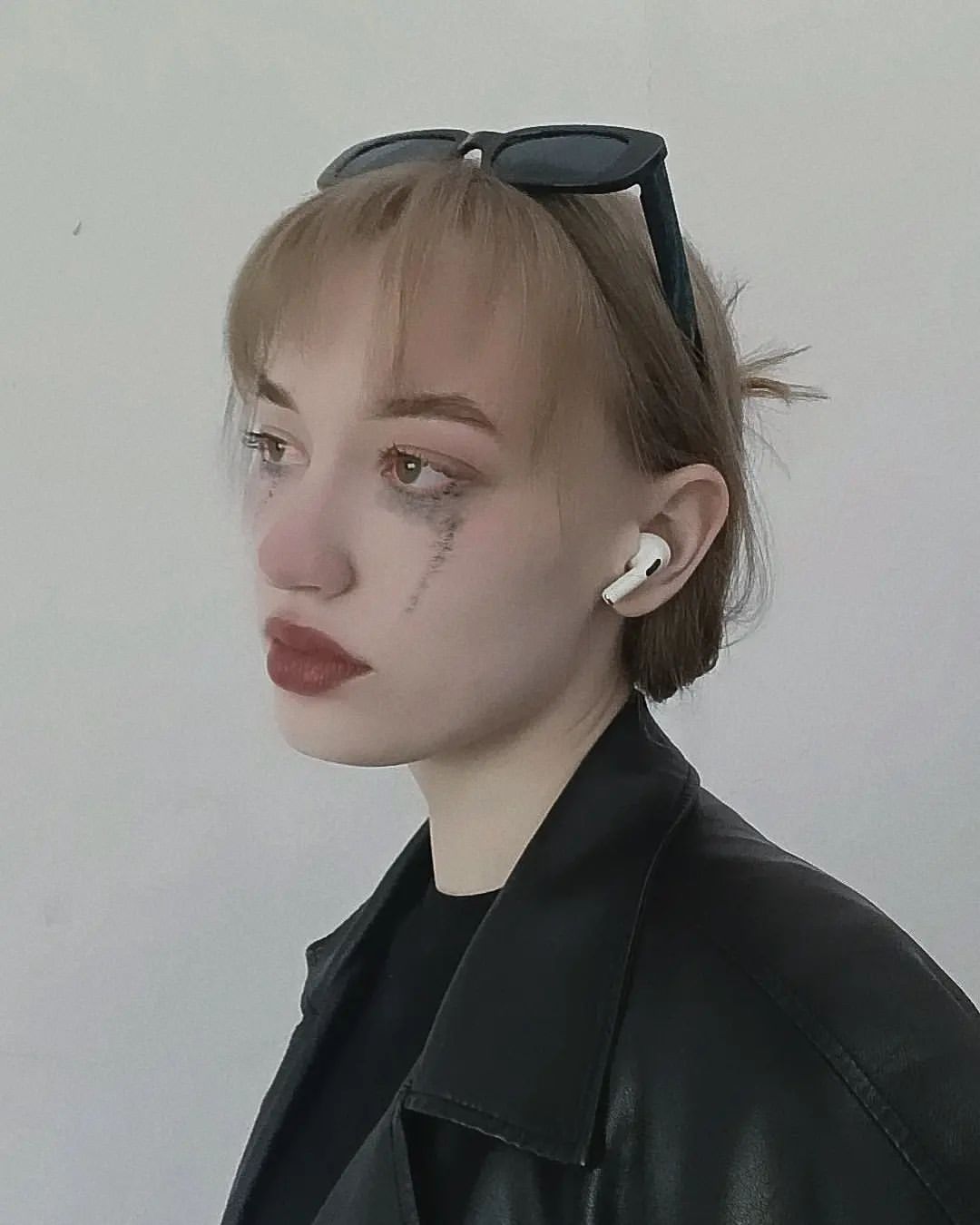 xwzva в LOOKY — Плачь и смотри 🧟‍♀️