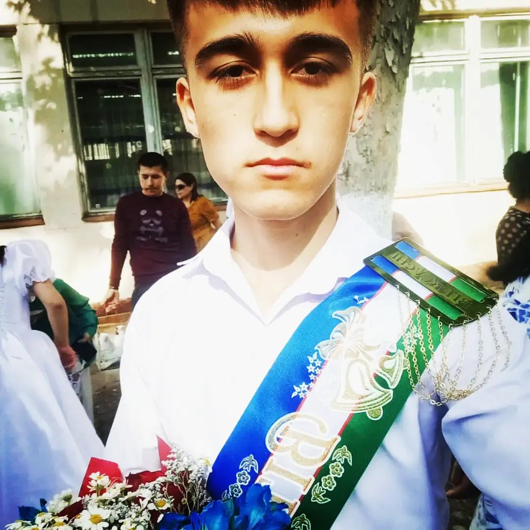 25-may🥺💔... Sóngi qóng'iroq🔔. Hammani tabrikliman🎉🎉. Hammaya baxt va omad tiliman.🙌🙌 Glavnisi soliq.✊❤️🔥
.
.
.
.
.
.
.
.
.
.
.
.
.
.
.
.
.
.
#reels #repost #reelsinstagram #bitiruvchilar2023 #like #instalike #instagram #instatop #uzb #uzbekistan #xorazm #tashkent #xonqa #yangibazar #top #maktab #bitiruvkechasi #life #uzbekistan🇺🇿 #xorazm🇺🇿 #russia #america #usa #school #trending #graduation #byeschool #goodbyeschool #love #firstlove