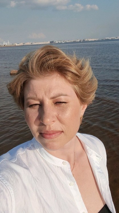 kovalevanaska in LOOKY. . В точку