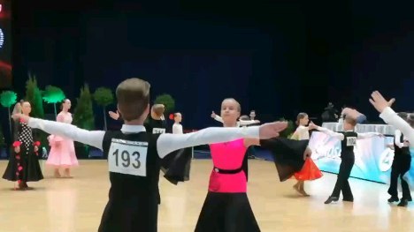 valsoraY yaneshakuL в LOOKY. #ballroom,#ballroomdance,#bdsa,#idance,#ilovedance. Стандарт!!!

#ballro...