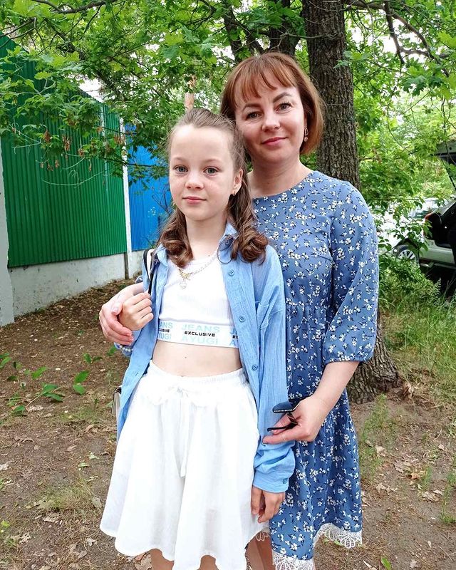 lenochka2977 в LOOKY. . Моя выпускница начал...